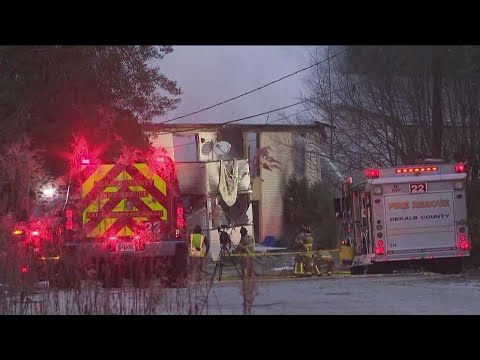 Fire destroys notorious condo complex in DeKalb County