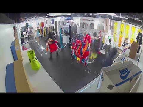 Atlanta Police working to identify individuals caught ransacking store, stealing $25,000 worth of me