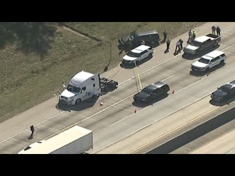 Sheriff: Driver strikes other cars during interstate chase; deputies use 'deadly force' to disable v