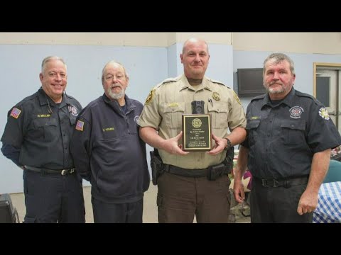 Oglethorpe County sergeant hailed as hero for pulling man out of burning home