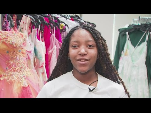 Local teen organizes prom dress giveaway
