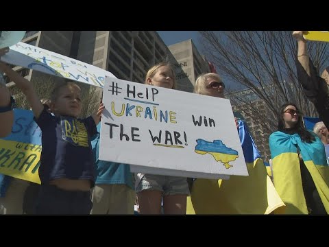 Atlanta Ukrainians rally at Centennial Olympic Park calling for U.S. intervention