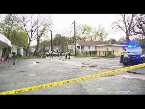 2 men shot along Joseph E. Boone Boulevard, Atlanta Police say