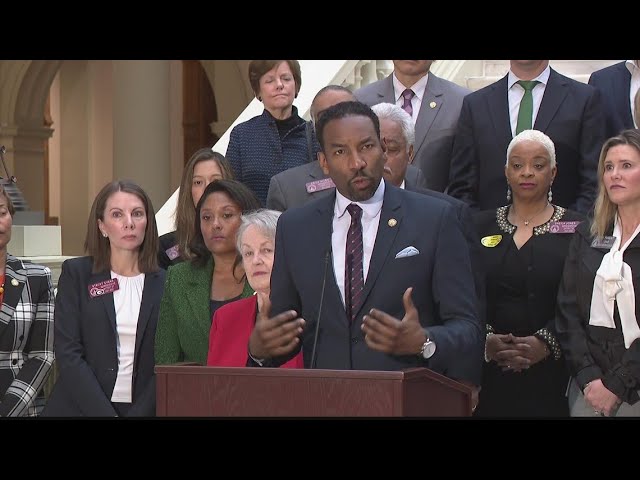 Atlanta mayor Andre Dickens delivers State of the City address | Watch Live