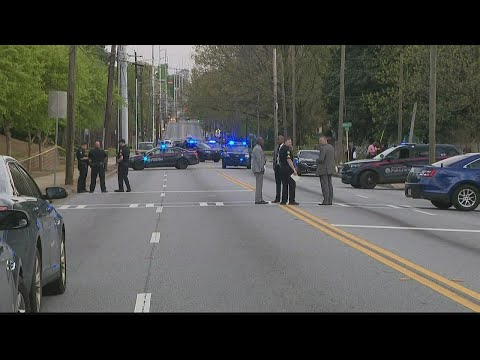 Atlanta Police searching for deadly stabbing suspect