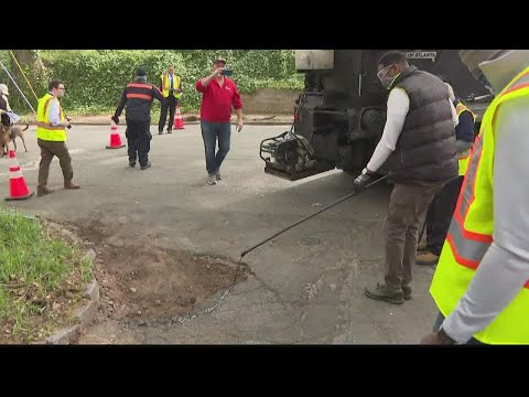 Atlanta's 'Pothole Posse' back on the streets
