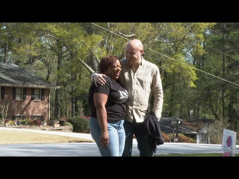 Long lost siblings meet for first time, thanks to an unexpected internet connection