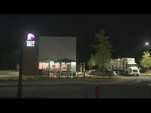Employee who shot teens at South Fulton Taco Bell at large, according to police