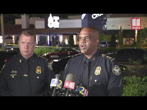 APD: Officer kills man who shot security officer at restaurant