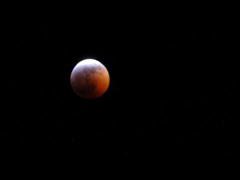 'Super Flower Blood Moon' lunar eclipse | Time-lapse