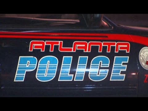 Man stabbed to death in southwest Atlanta, police say