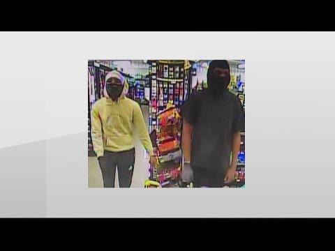 Police searching for 2 suspects after store manager killed in convenience store robbery