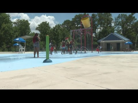 Exchange Park splash pad employees haven't received a paycheck, worker says