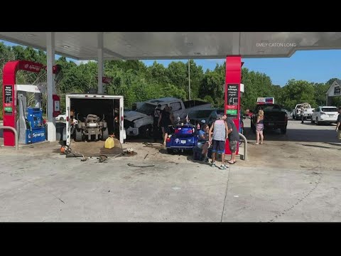 Witness describes horrific gas station crash in Paulding County