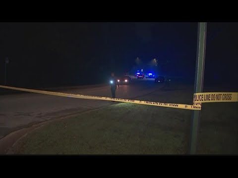 Man found shot to death near U-Haul truck in southeast Atlanta
