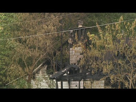 2 teens killed in Georgia house fire