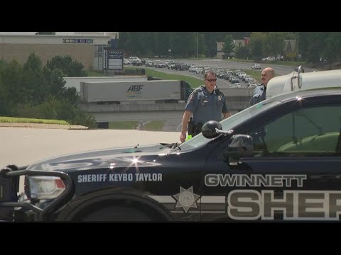 Employee at Mall of Georgia speak after another worker was stabbed