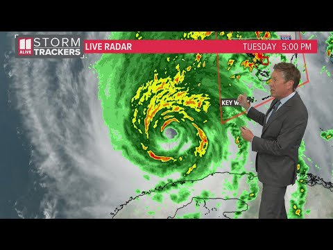 Hurricane Ian | Category 3 storm 5 p.m. update