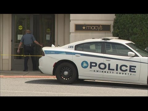 Macy's employee stabbed at Mall of Georgia | Victim identified