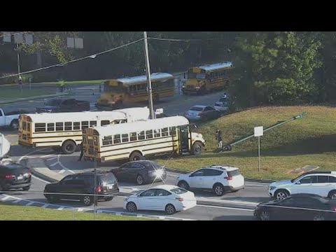 School bus crashes into ditch in Sandy Springs | Raw traffic camera