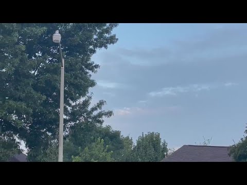 Small plane threatened to crash in Mississippi | Raw video