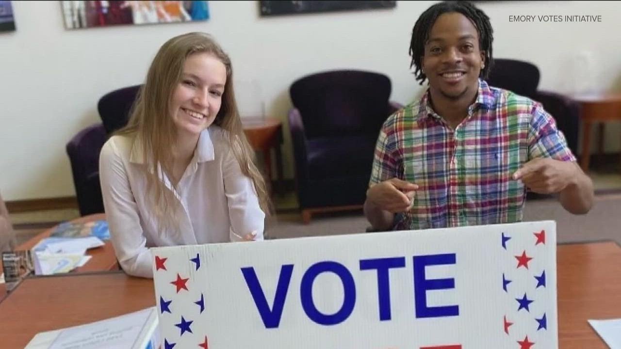 College students rally for 'vote early day'