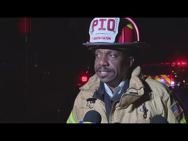 Multiple people unaccounted for after South Fulton house fire, authorities say