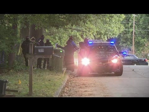 Police: 1 dead in southwest Atlanta shooting, suspect still on the run
