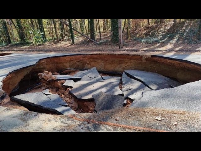 Residents to be without water after massive sinkholes open in South Fulton