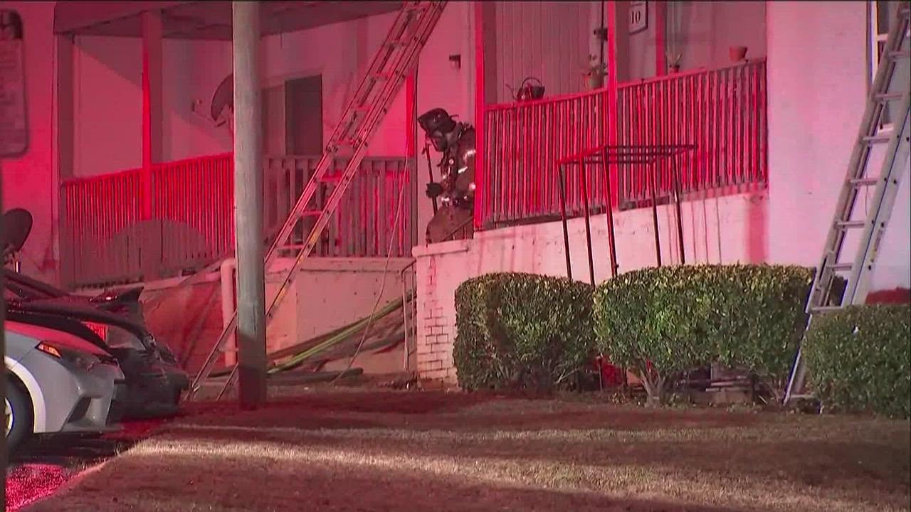 Fire leaves more than a dozen without a home in Decatur
