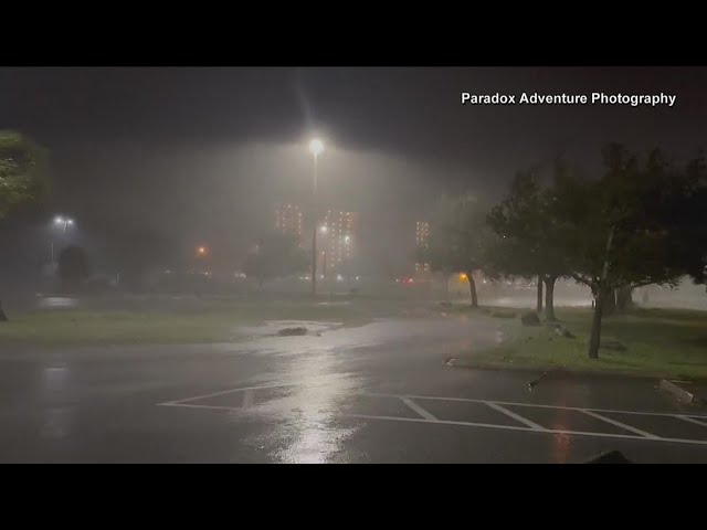 Over 300,000 without power in Florida | Tracking Tropical Storm Nicole