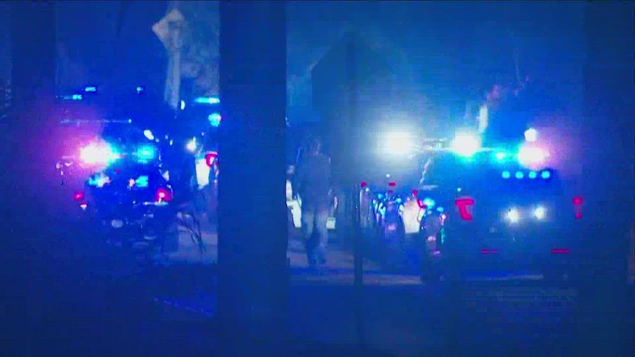 Suspect on the run after officer shot in Chamblee