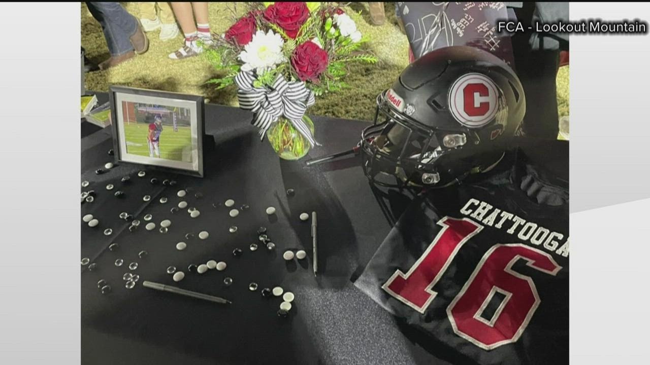 Vigil held for students, driver killed in Chattooga County crash