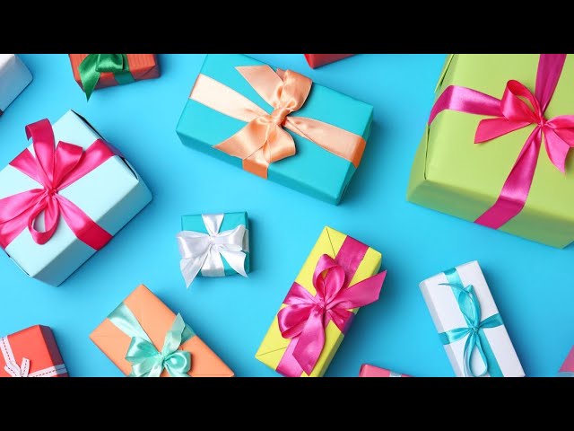 Gift givers beware, the shipping deadline is near | What to know