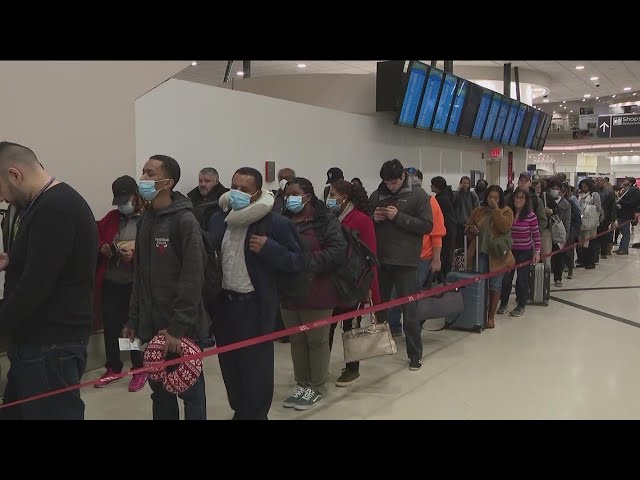 Flight delays, cancellations continue at Atlanta's airport after Christmas