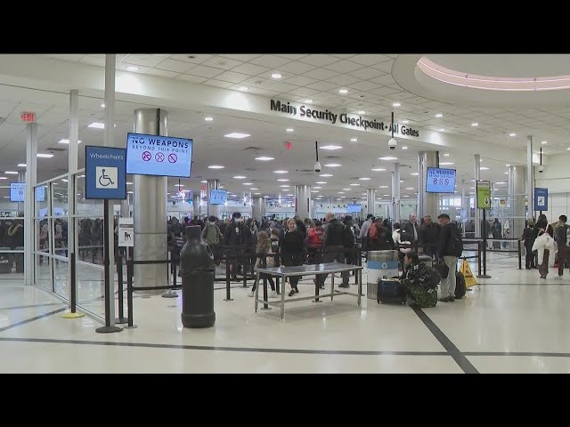 More than 200 flights canceled, several hundred delayed after Christmas at Atlanta's airport
