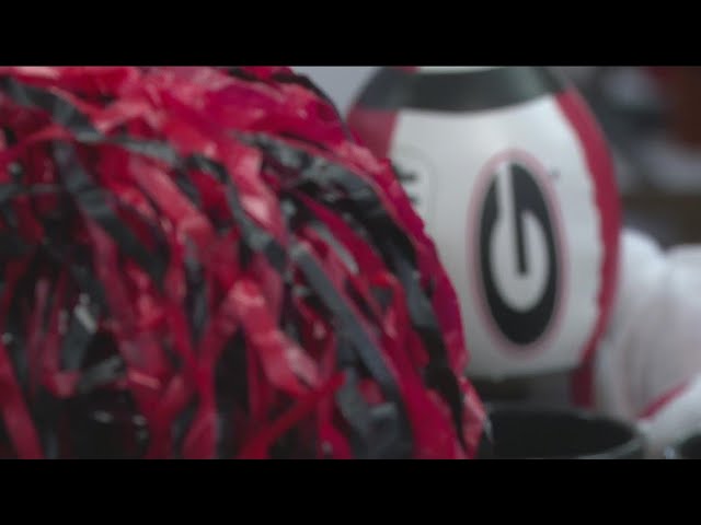 Georgia, TCU fans ready for National Championship game as local stores gear up
