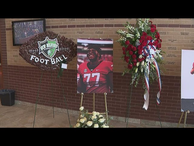 Funeral services held for UGA player who died in crash in home state