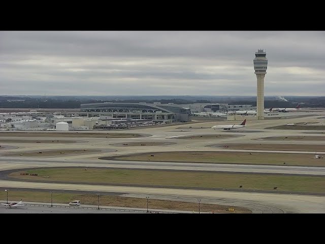 Winter weather causing flight delays and cancelations at Atlanta Airport