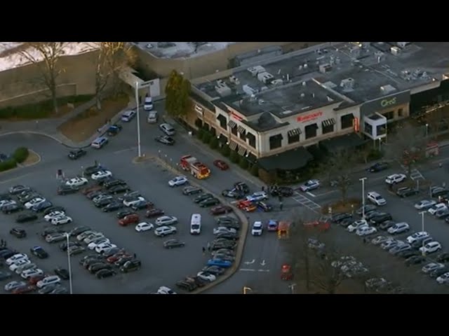 Police responding to shooting at Perimeter Mall | Live chopper video