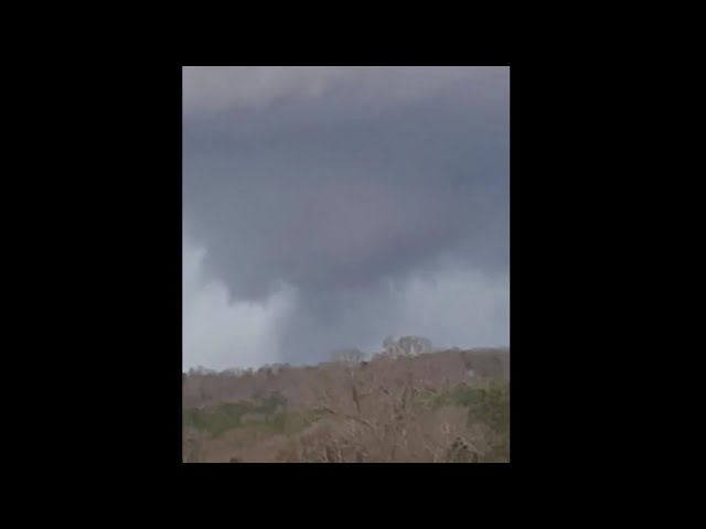Possible tornado observed near Pratville, Alabama