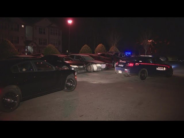 Teen girl shot after firing at man in parking lot, Atlanta Police say