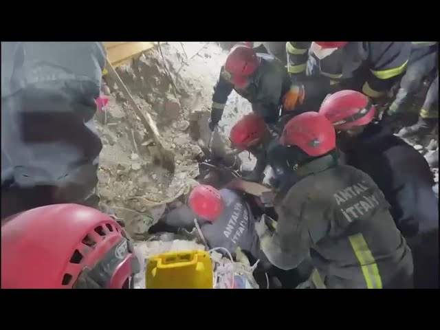 Crews continue to rescue survivors 1 week after Turkey earthquake