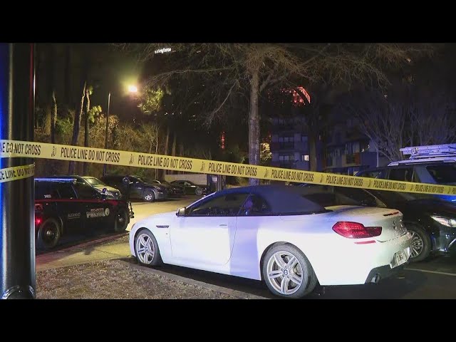 Father and son shot outside Buckhead apartment complex
