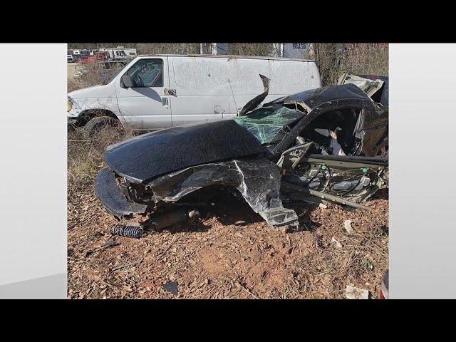 First responder intentionally crashes car after accelerator gets stuck, survives