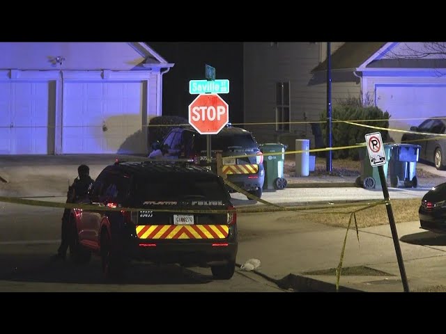 Teen suspected of shooting mother, killing man in Atlanta