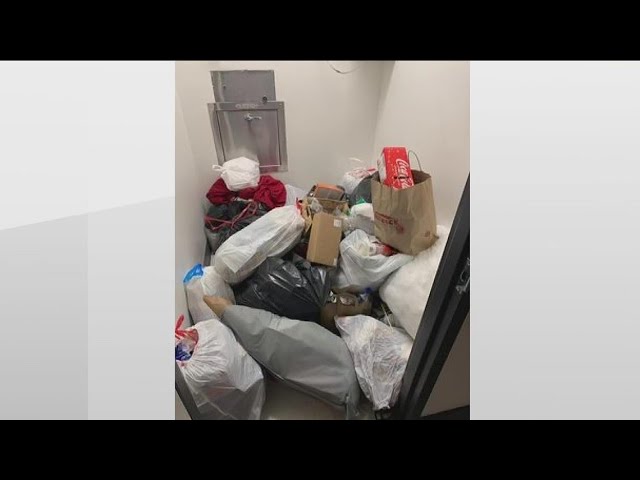 Icon Midtown residents petition to get rent reduced after trash, issues pile up